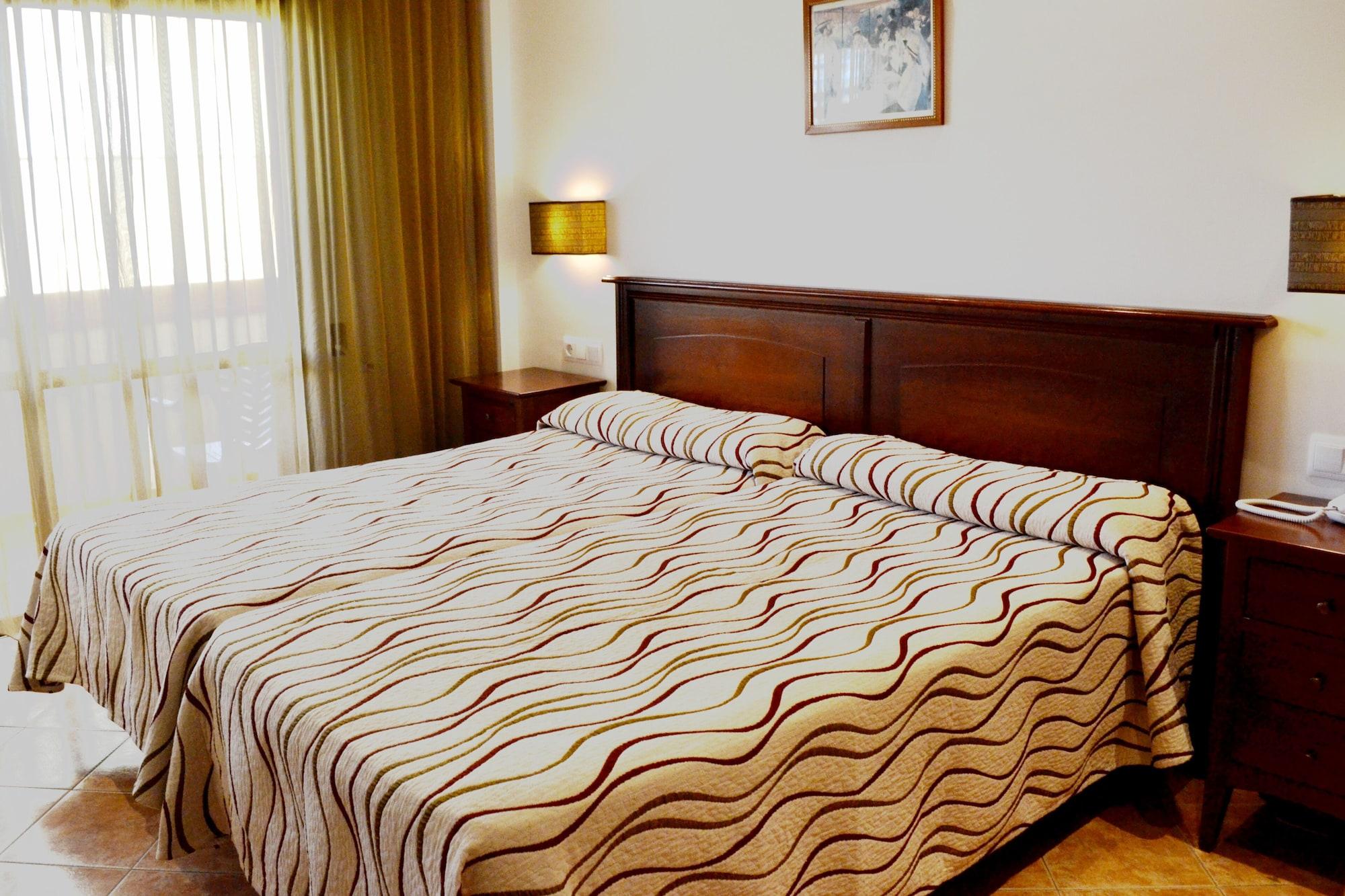 Hotel Tarik Torremolinos Luaran gambar