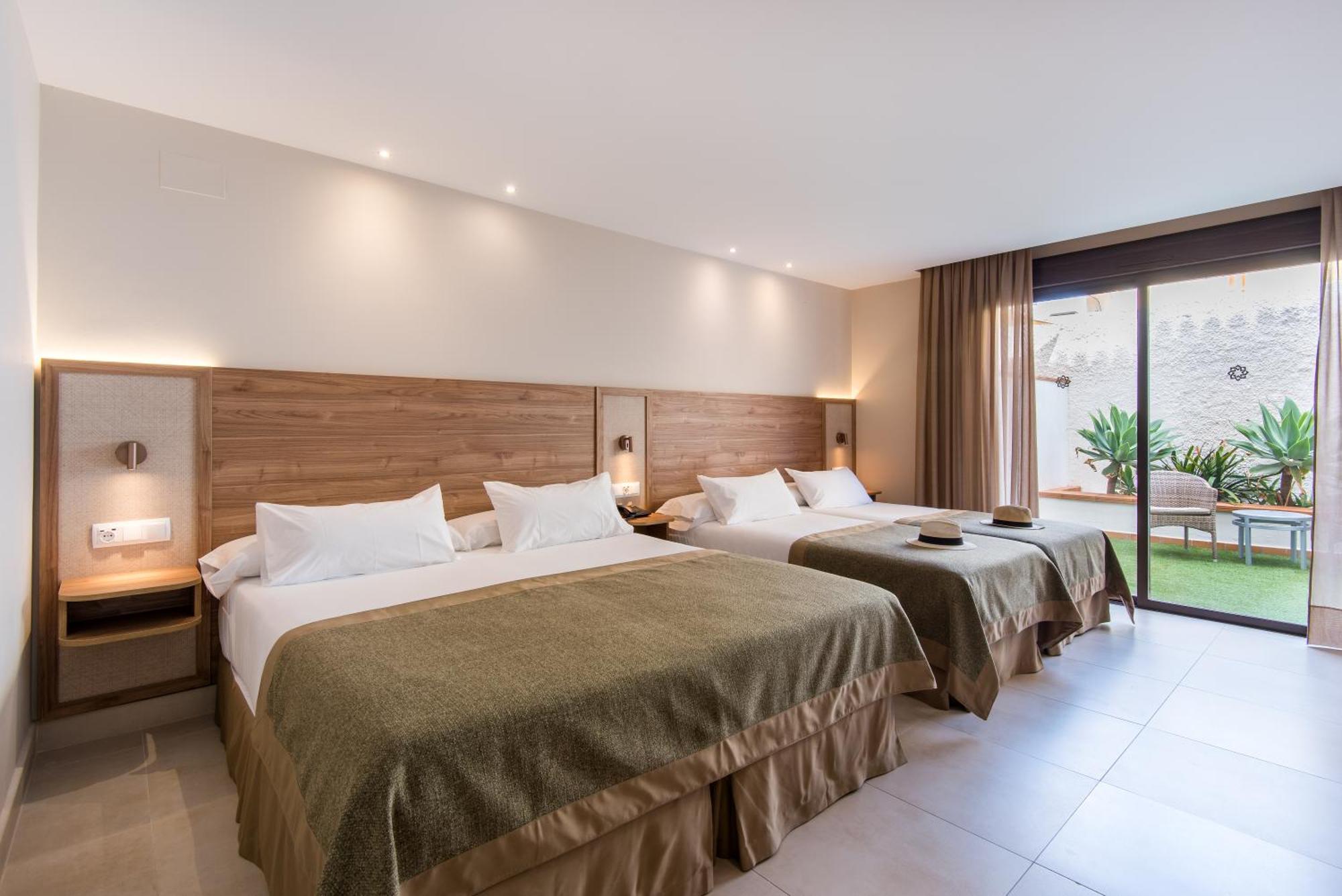 Hotel Tarik Torremolinos Luaran gambar