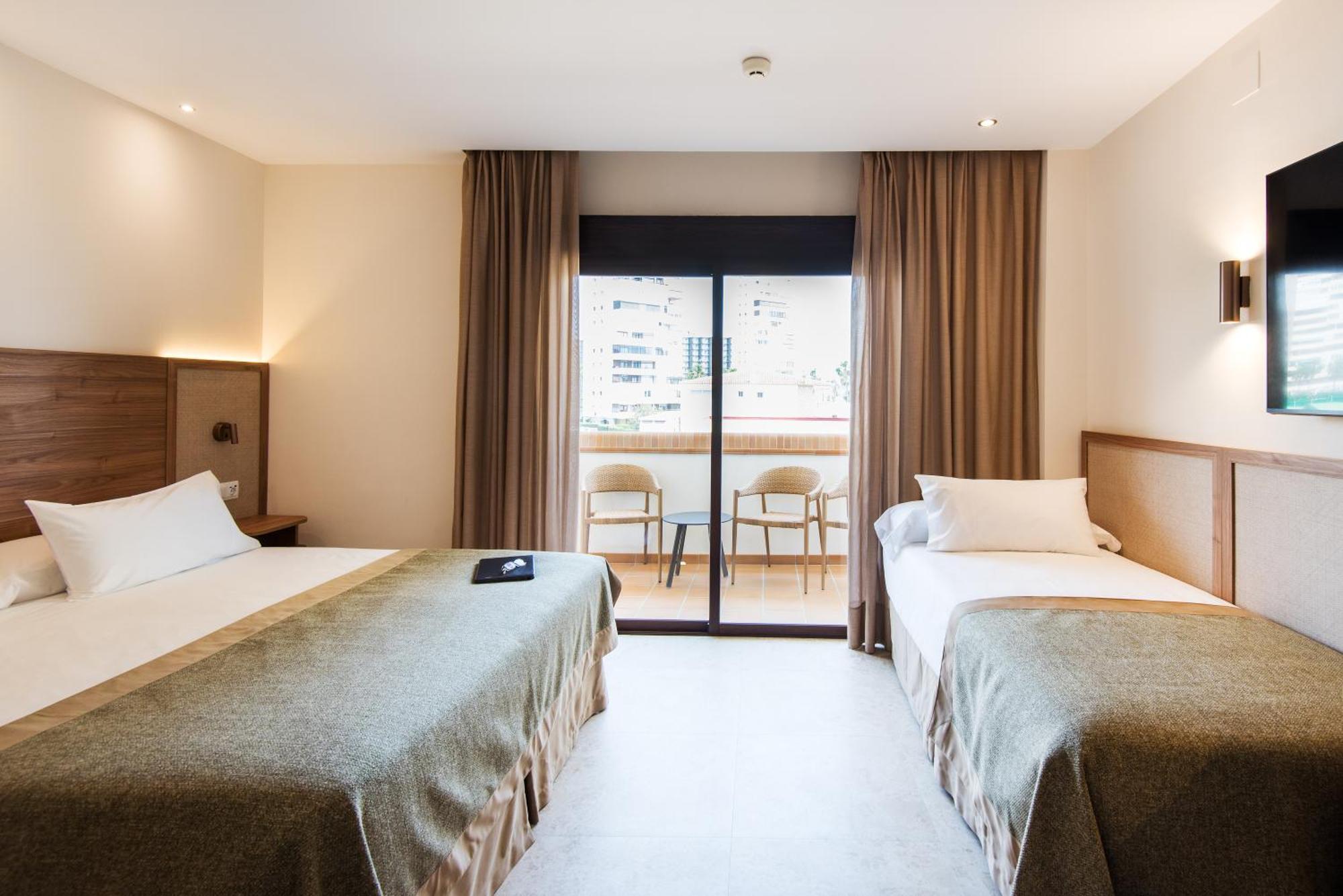 Hotel Tarik Torremolinos Luaran gambar